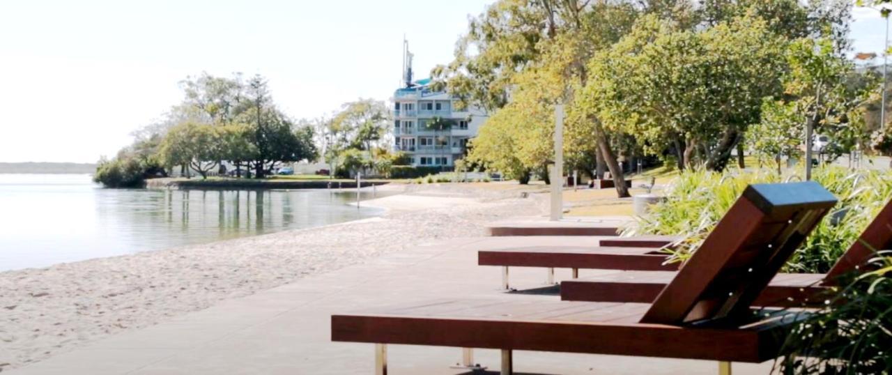 Beachside One Bedroom Flat Retreat Maroochydore Exterior photo